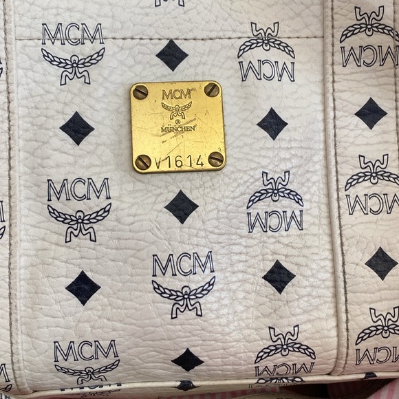 MCM Bag - Picture 3 of 13